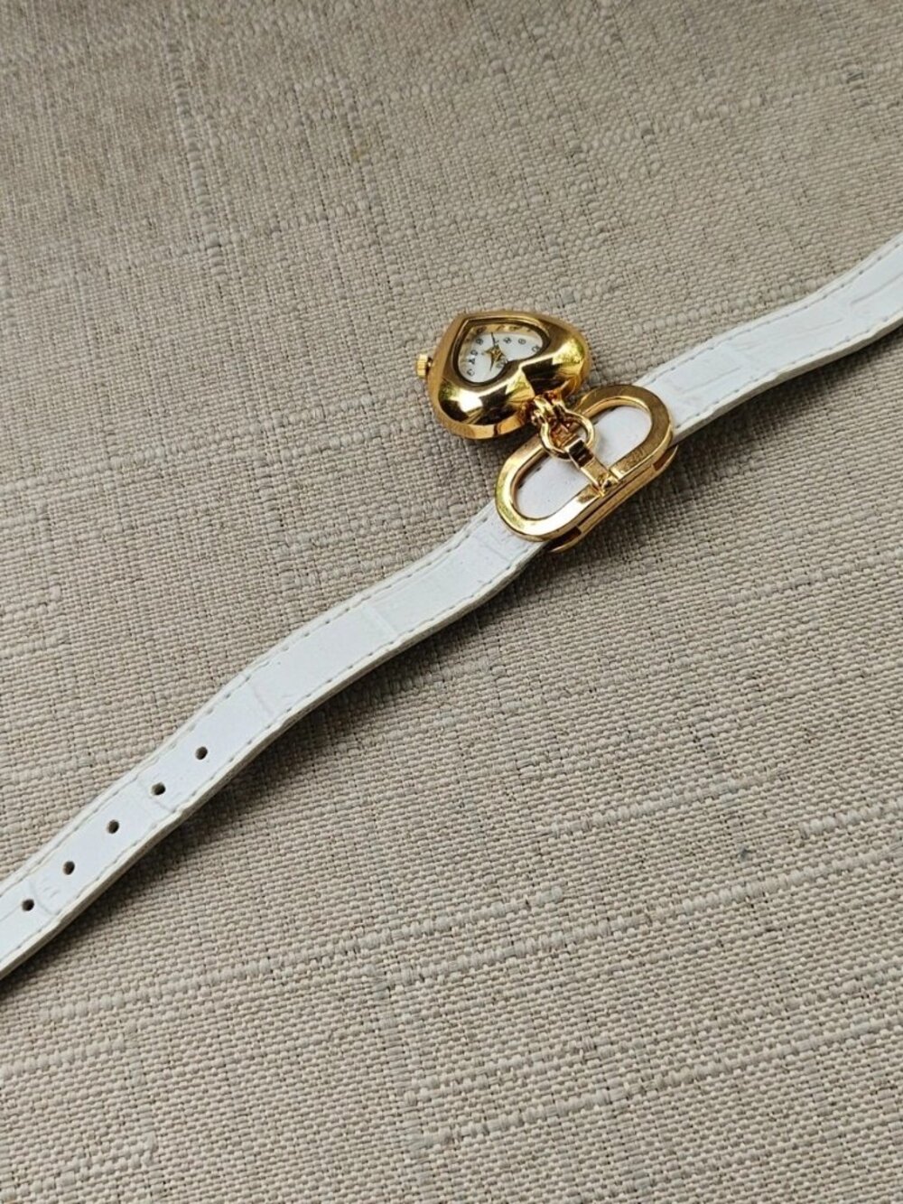 Vintage JAS Quartz Wristwatch White Leather Strap Gold Tone Case Ladies Watch - Picture 11 of 12